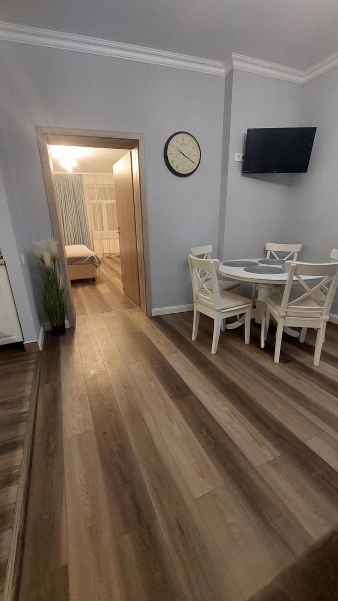 בראשוב Sunrise Tampa Residence מראה חיצוני תמונה